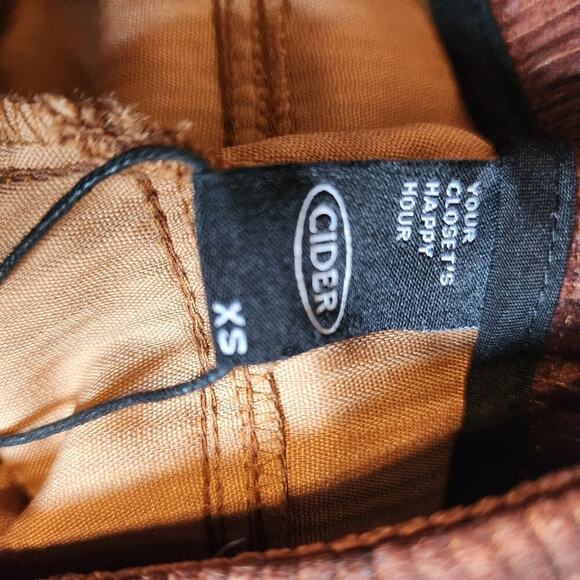 CIDAR BROWN RIBBED OMBRE SHORTS SIZE XS NEW - Picture 3 of 6
